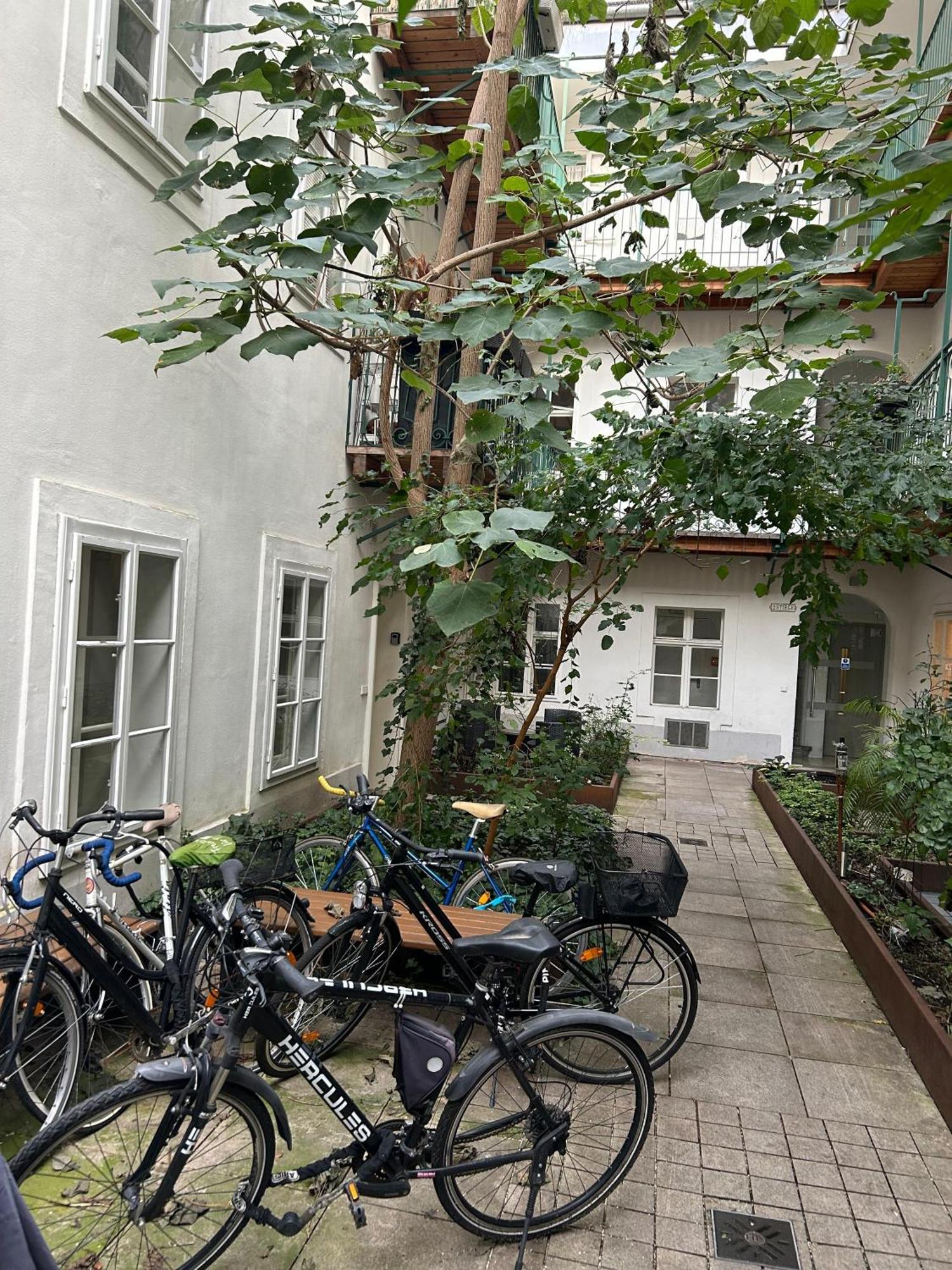 Kh Mariahilf Aparthotel Vienna Exterior photo
